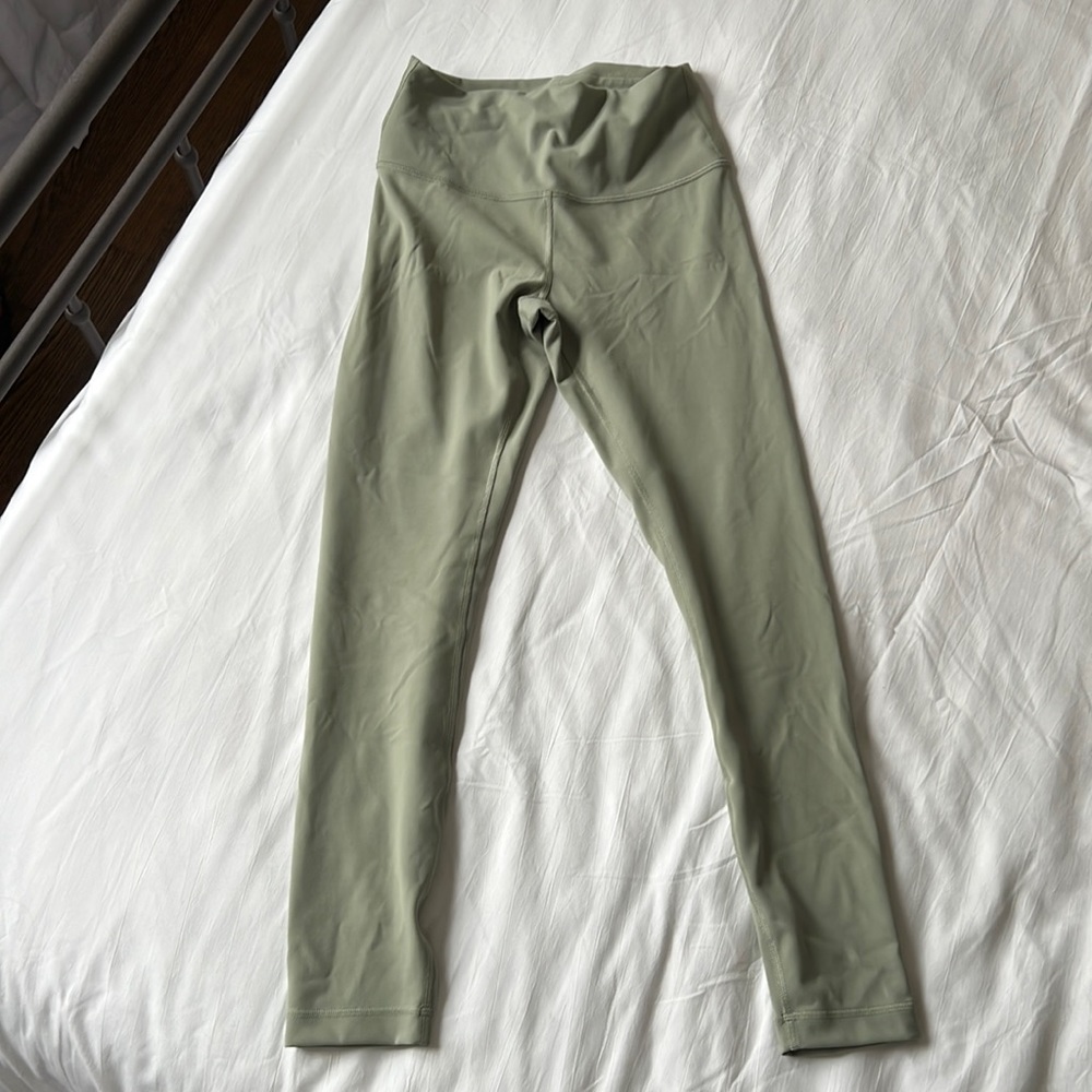 Lululemon Wunder Train High Rise Leggings 25”